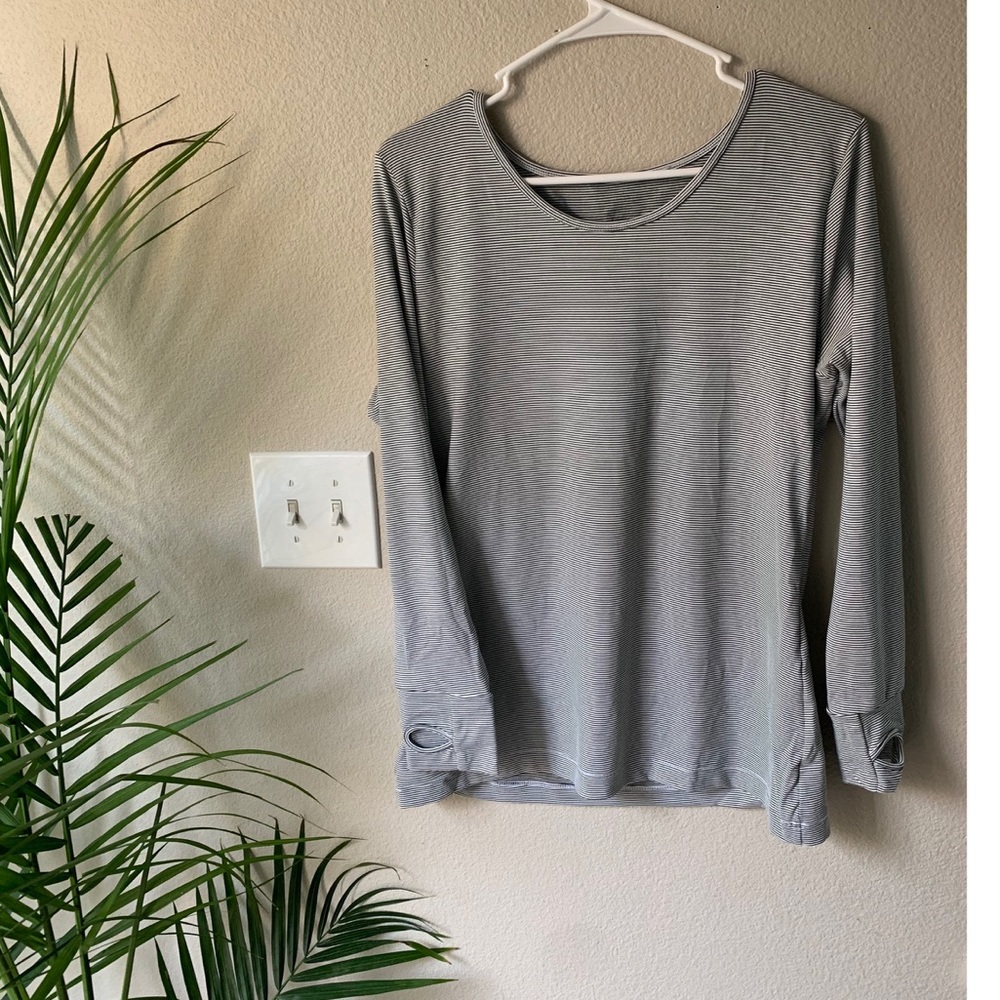 Albion Fit sweet stripe go long crew